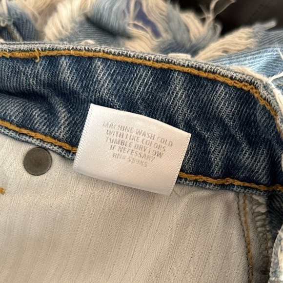 CARMAR Los Angeles Distressed Blue Jean Denim Button Front Mini skirt Sz 24 (0) - Picture 8 of 9